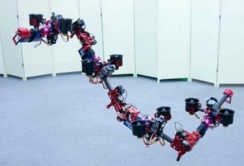 日本研究飛龍機(jī)器人 猶如一只飛天皮皮蝦