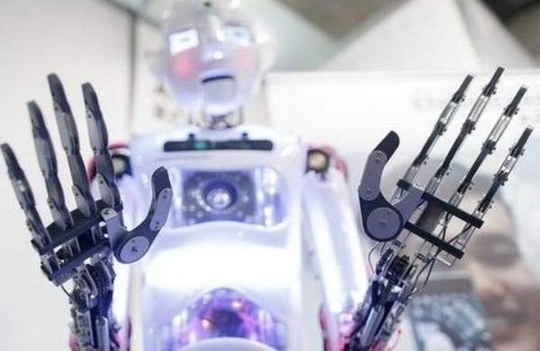 機(jī)器人自動(dòng)化將如何改變手術(shù)與病人護(hù)理