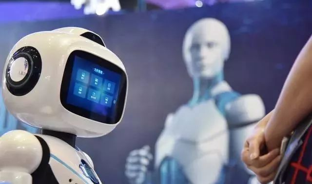 人工智能機器人發(fā)展前景